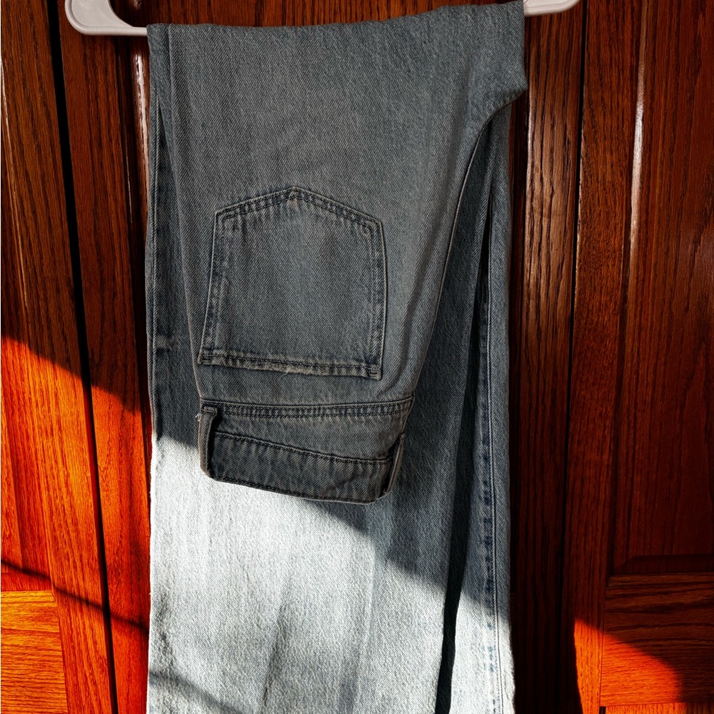 Women’s Wide leg/mid rise jeans